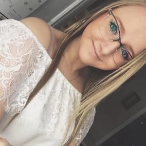 Meet your Posher, Angelica